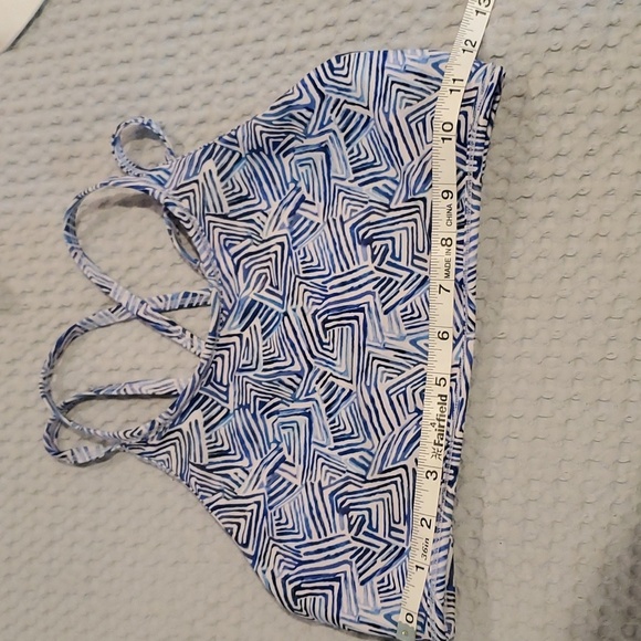 Athleta reversible swim top - Picture 3 of 4